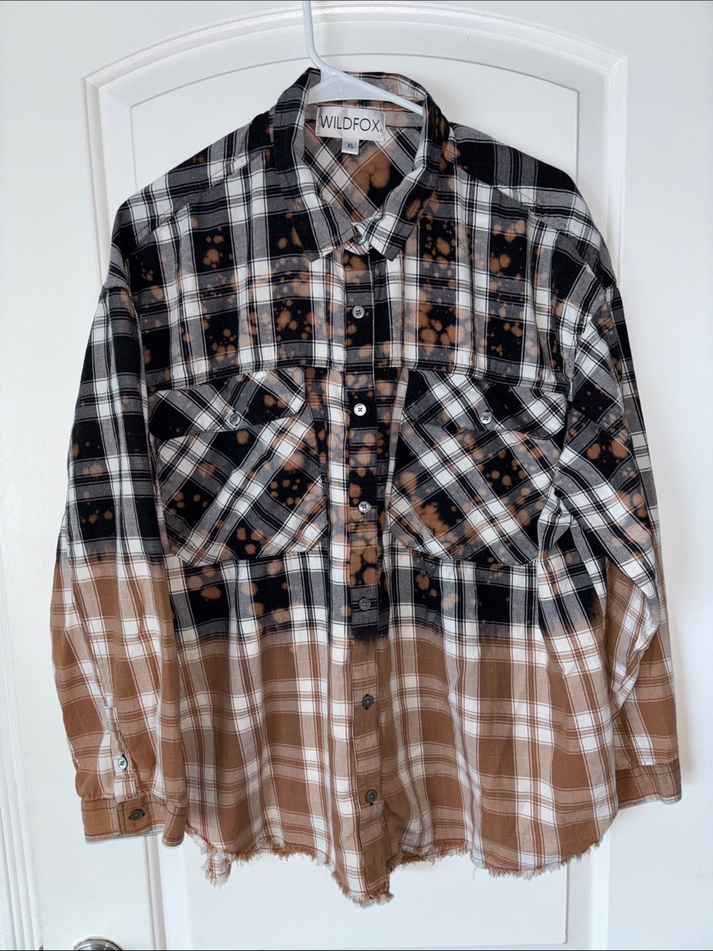 Wildfox Flannel Blackwatch
Plaid Bleach-Dyed Long Sleeve
Button Down shirt XL